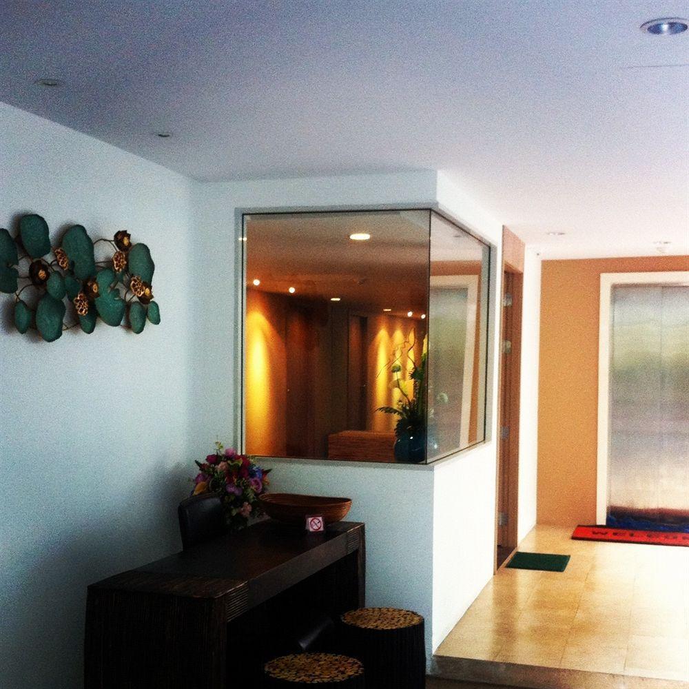 Nantra Retreat And Spa Bangkok Exterior foto
