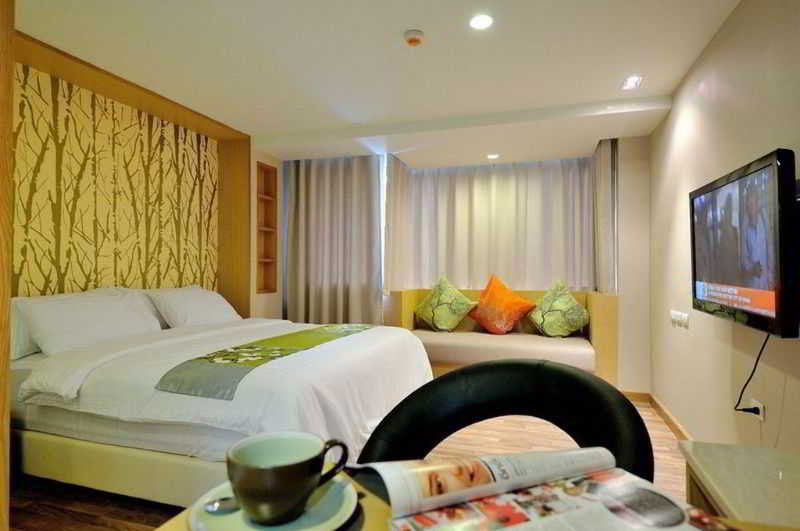 Nantra Retreat And Spa Bangkok Exterior foto